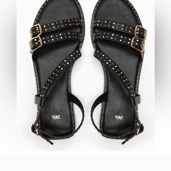 🆕 NWT Zara Black Leather Studded Sandals - Picture 7 of 16